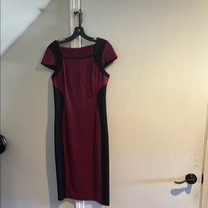 Marc New York Fuscha and Black Sheath Dress Square Neck Midi